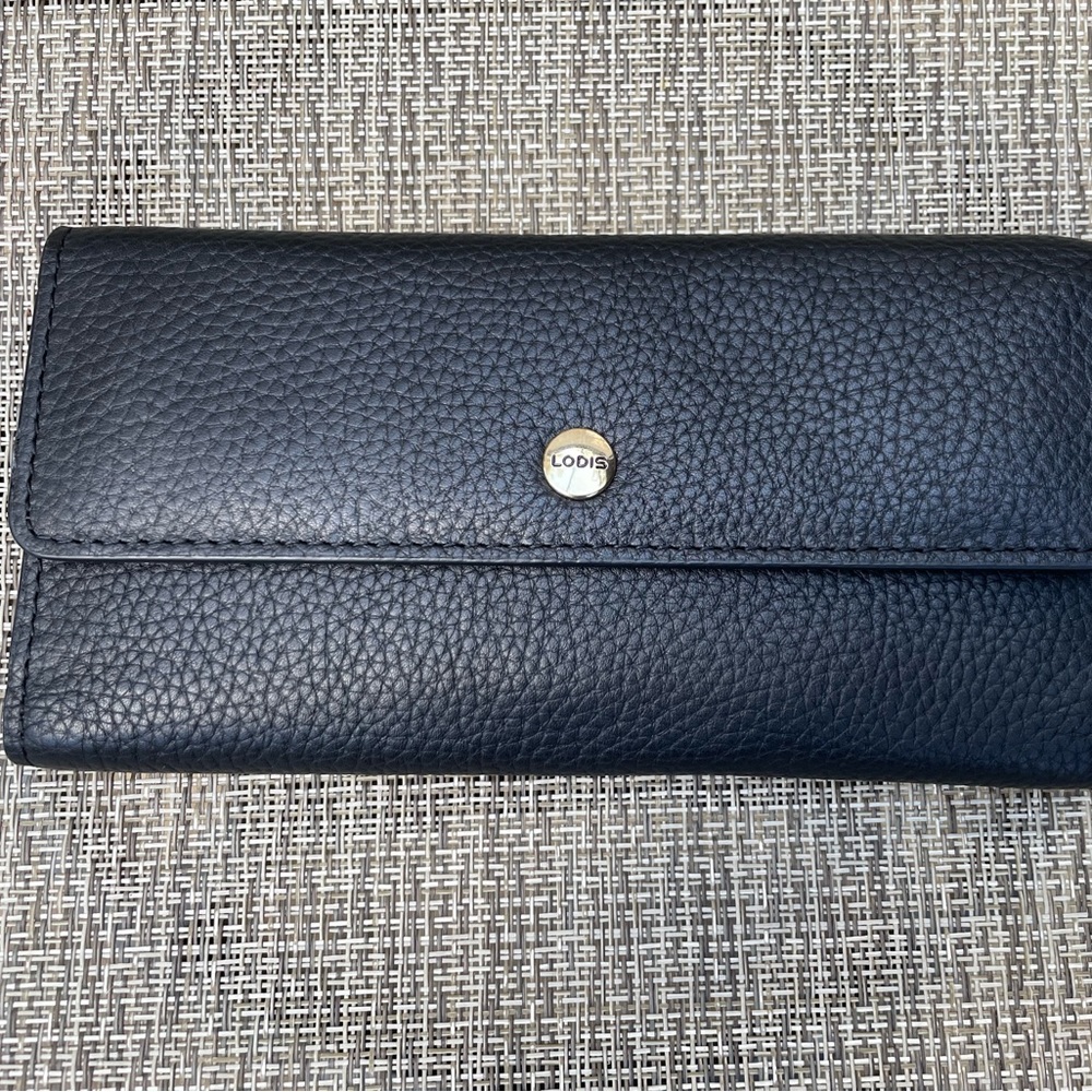 Lodis black trifold wallet